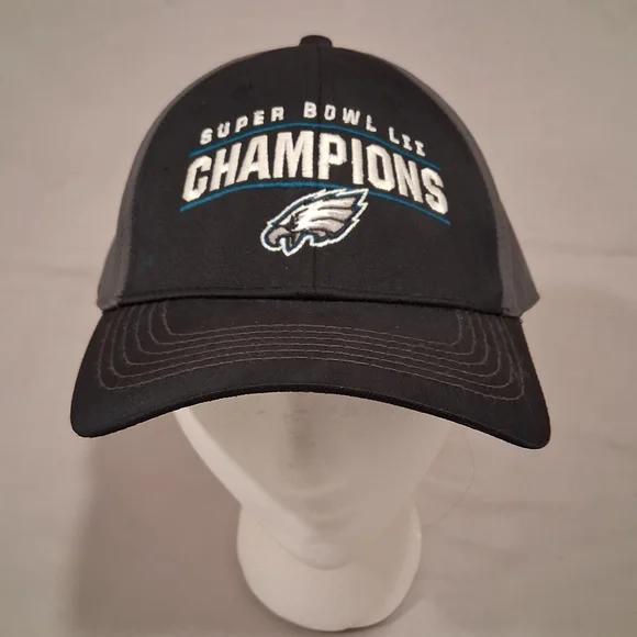 Embroidered Philadelphia Eagles Super Bowl LII Champions Strapback Hat